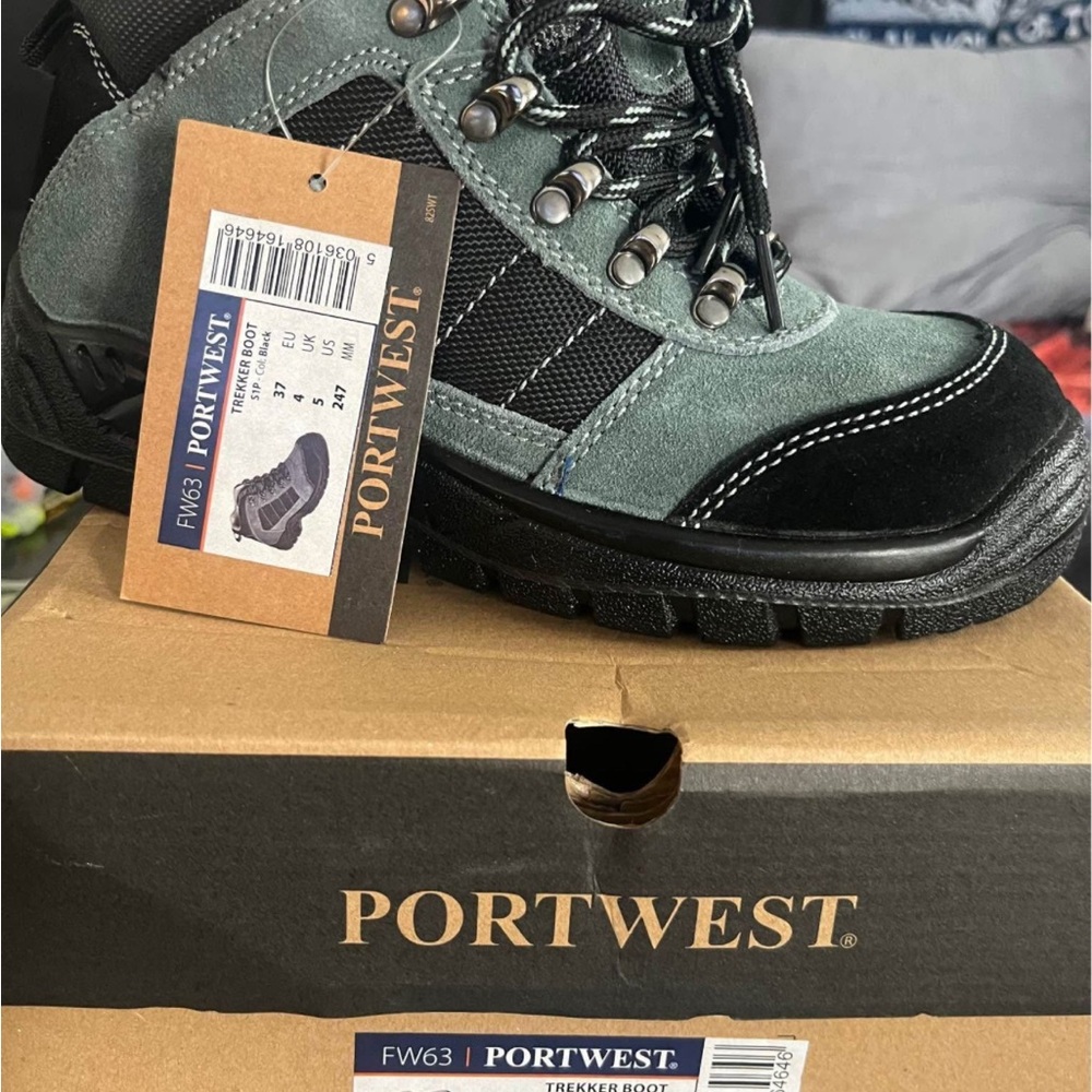 Black and Gray Rugged Work Boots with Protective Toe Cap